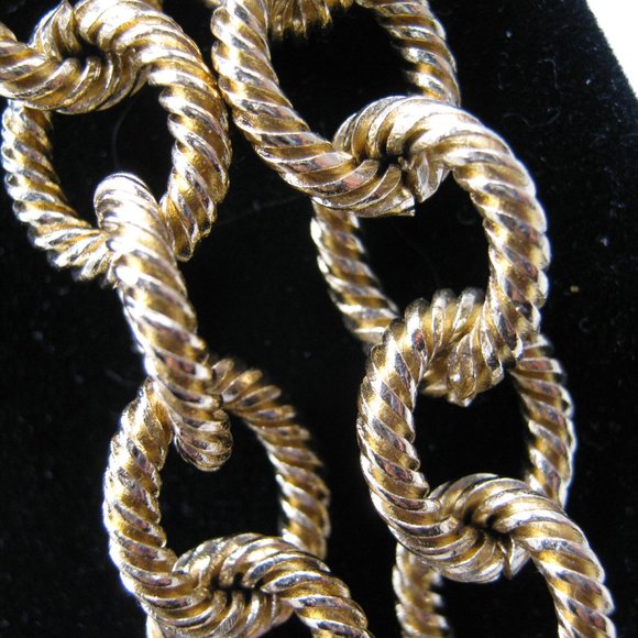 Givenchy Vintage Double Strand Gold Necklace - Picture 3 of 5